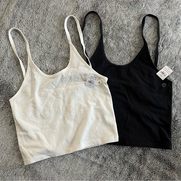 ✨ SOLD ✨ American Eagle Outfitters | Suntwist Convertible Camis - Picture 1 of 3